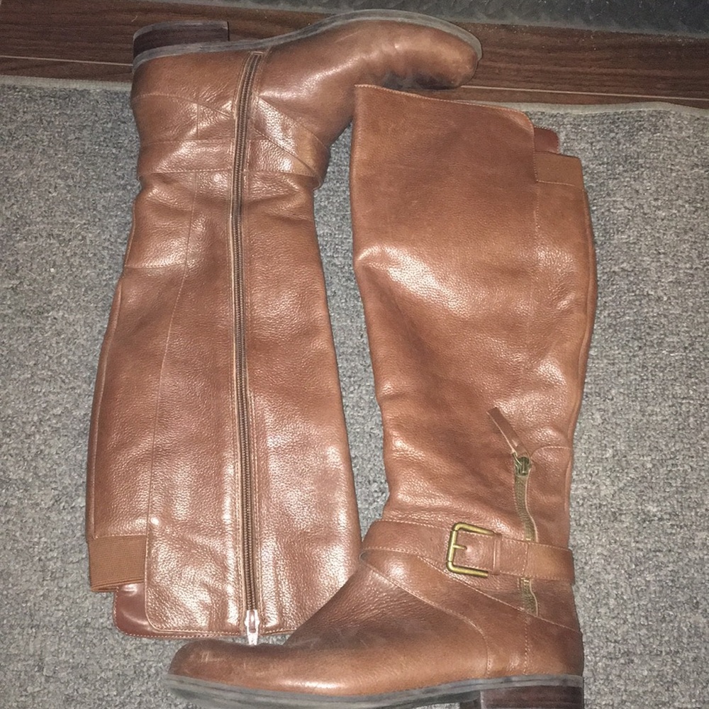 Nine West knee high booties size 7.5